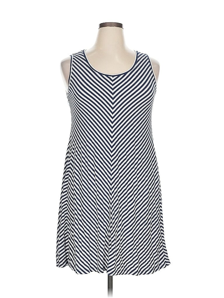 Click to view more detailed imagery on our partner's website Pre-owned Style & Co Casual Dress In Blue