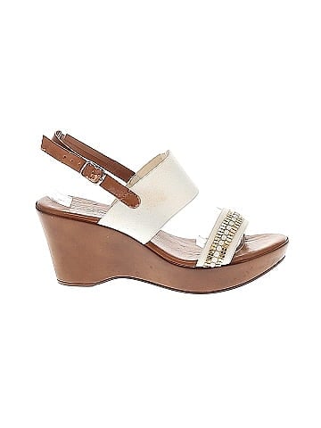 Contesa Wedges (view 1)
