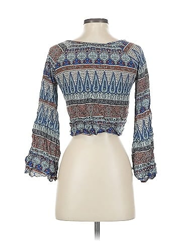 LA Hearts 3/4 Sleeve Blouse (view 2)
