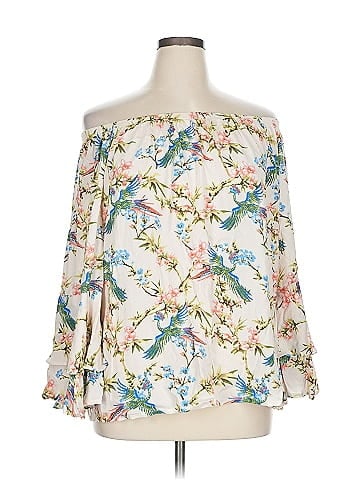 Solitaire 3/4 Sleeve Blouse (view 1)