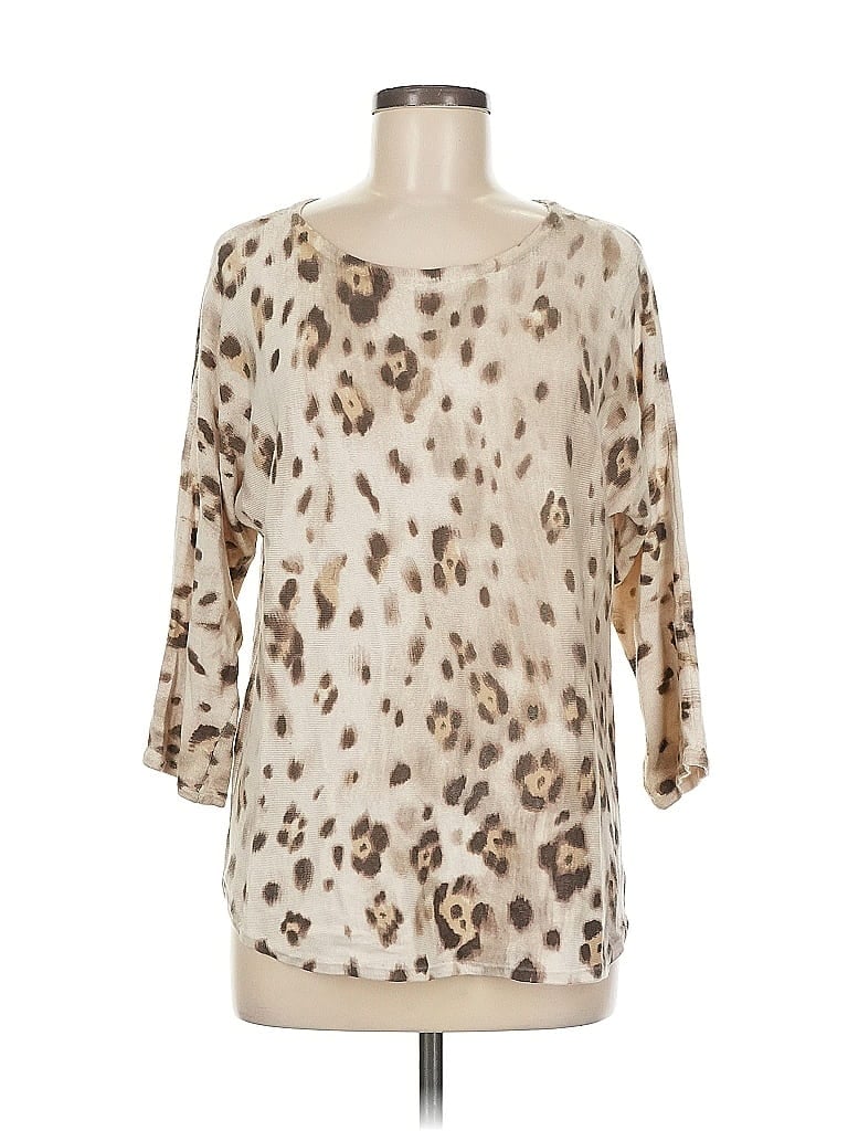 Click to view more detailed imagery on our partner's website Pre-owned Chico's Cardigan Sweater In White