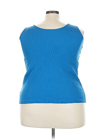 Woman Within Sleeveless Top (view 2)