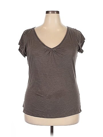 Gap Outlet Short Sleeve Top (view 1)
