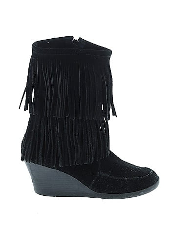 Minnetonka Boots (view 1)
