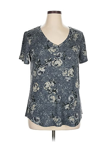 24/7 Maurices Short Sleeve T-Shirt (view 1)