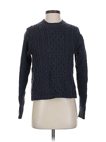 Uniqlo Pullover Sweater (view 1)