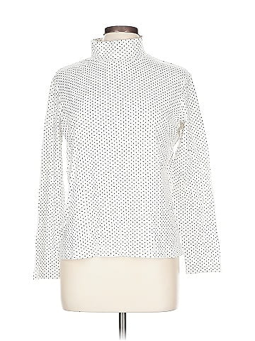 Croft & Barrow Long Sleeve Blouse (view 1)