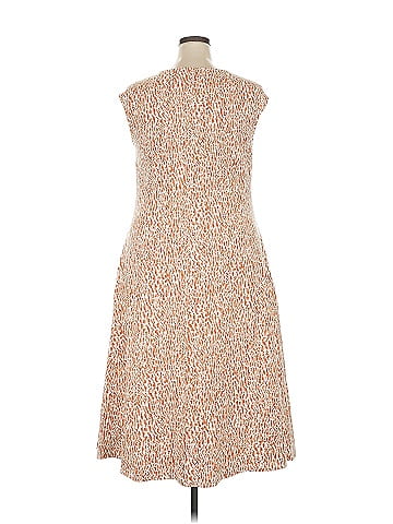 Old Navy Casual Dress (view 2)