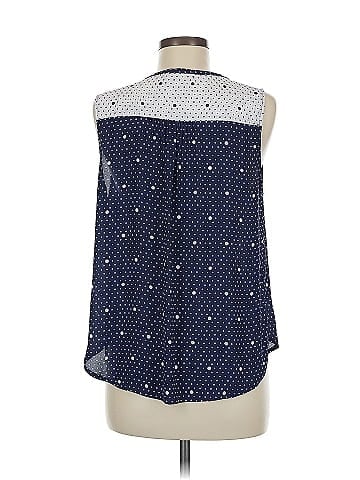 41Hawthorn Sleeveless Blouse (view 2)