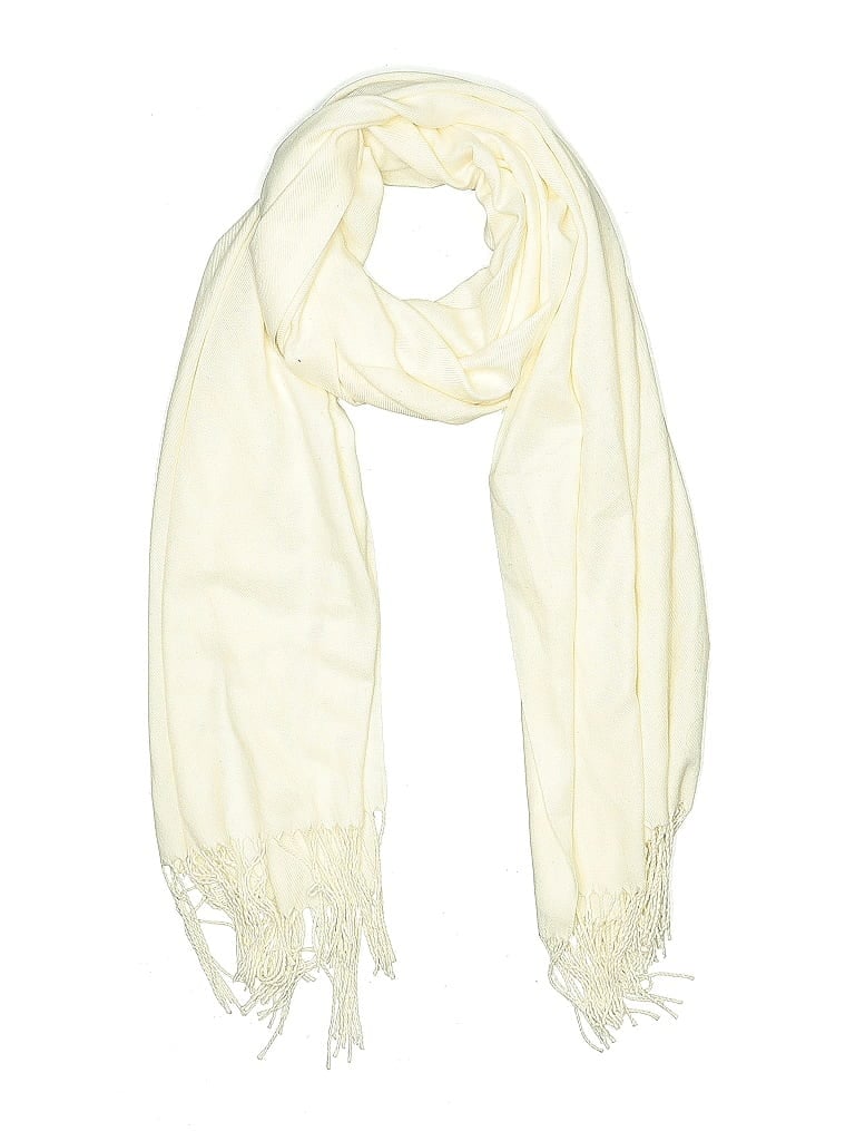 Click to view more detailed imagery on our partner's website Pre-owned Unbranded Scarf In White