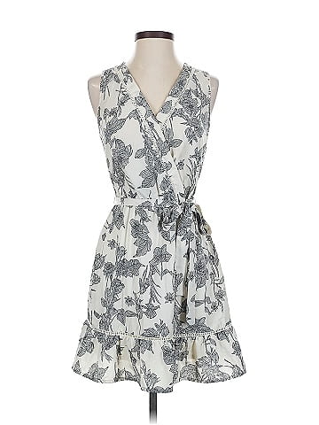 Sienna Sky Casual Dress (view 1)