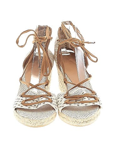 Castaner Wedges (view 2)