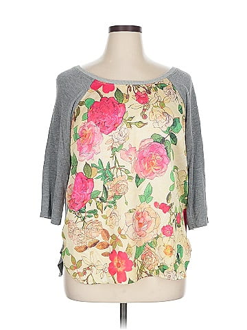 Liberty Garden 3/4 Sleeve Top (view 1)