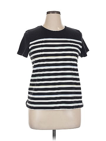 Croft & Barrow Short Sleeve T-Shirt (view 1)
