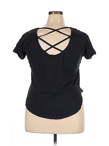 ON FIRE Active T-Shirt (view 2)