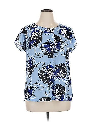 Liz Claiborne Short Sleeve Blouse (view 1)