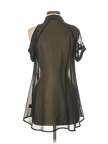 Monteau Sleeveless Button-Down Shirt (view 2)