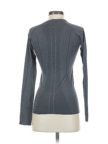 Lululemon Athletica Long Sleeve T-Shirt (view 2)