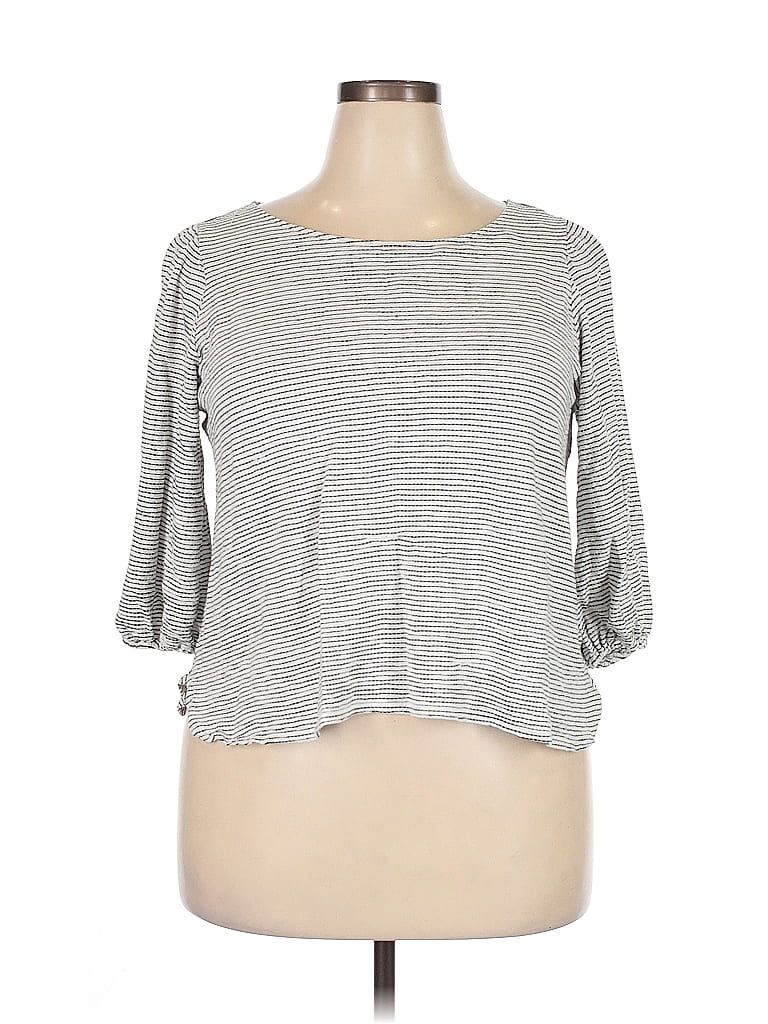 Pre-owned Max Studio Cardigan Sweater In White