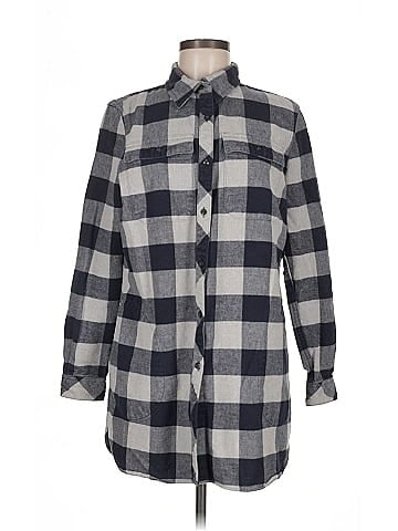 L.L.Bean Signature Long Sleeve Button-Down Shirt (view 1)