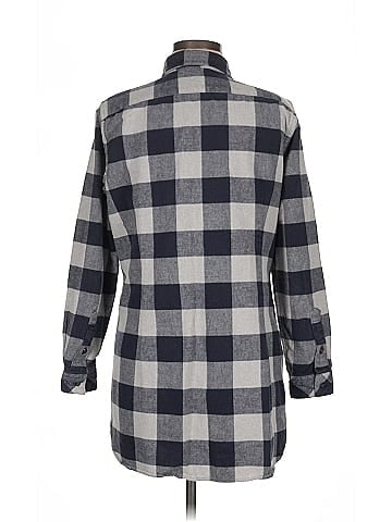 L.L.Bean Signature Long Sleeve Button-Down Shirt (view 2)