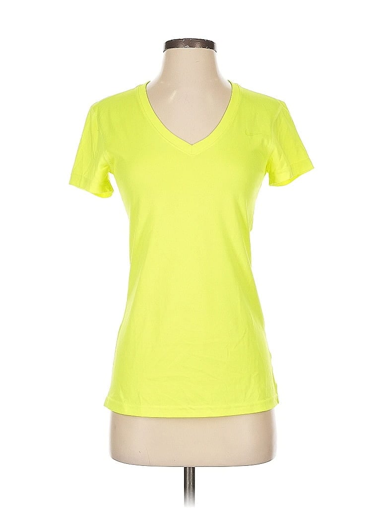 Pre-owned Nike Active T-shirt In Yellow