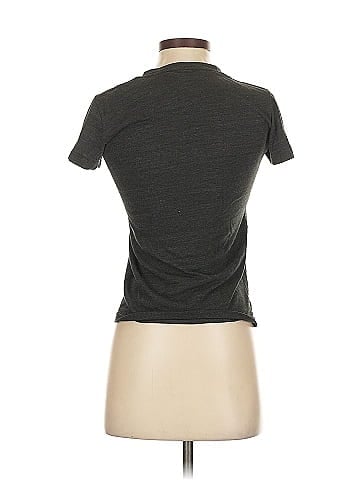 Uniqlo Short Sleeve T-Shirt (view 2)