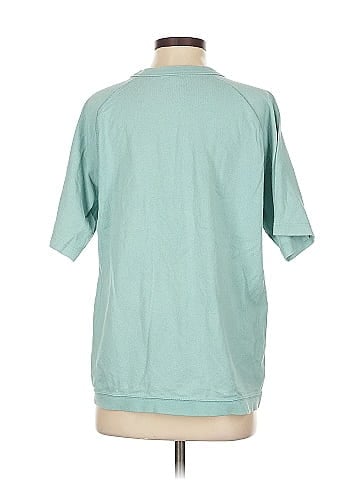 Uniqlo Short Sleeve T-Shirt (view 2)