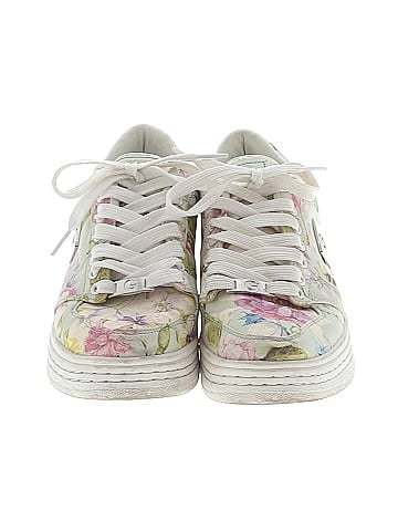 Guess Sneakers (view 2)