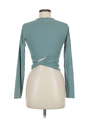 Lululemon Athletica Long Sleeve T-Shirt (view 2)