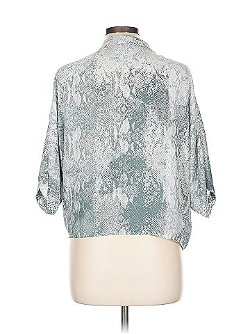 Karlie 3/4 Sleeve Blouse (view 2)