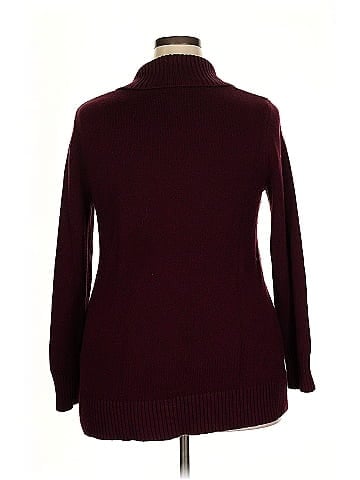 Market and Spruce Pullover Sweater (view 2)