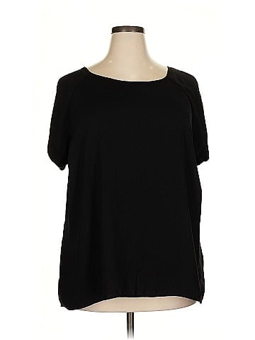 Worthington Short Sleeve T-Shirt (view 1)