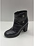 Chanel 100% Leather Black Leather CC Ankle Boots Size EU 39 (wide) - photo 11