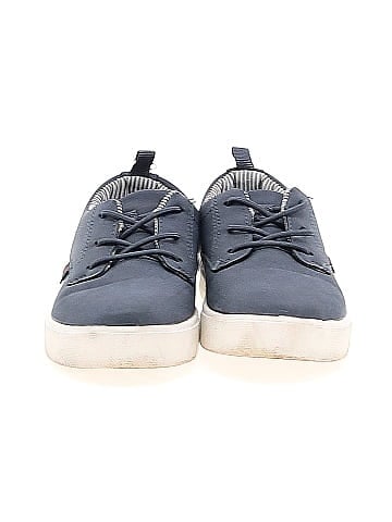 OshKosh B'gosh Sneakers (view 2)