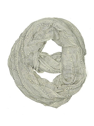 BP. Scarf (view 1)