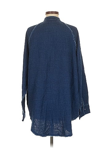 Aerie Long Sleeve Button-Down Shirt (view 2)