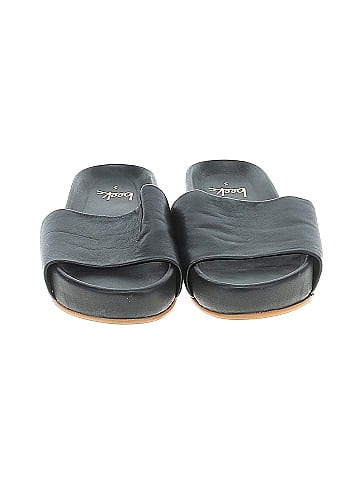 Beek.. Sandals (view 2)