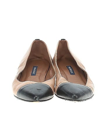Margaux Flats (view 2)