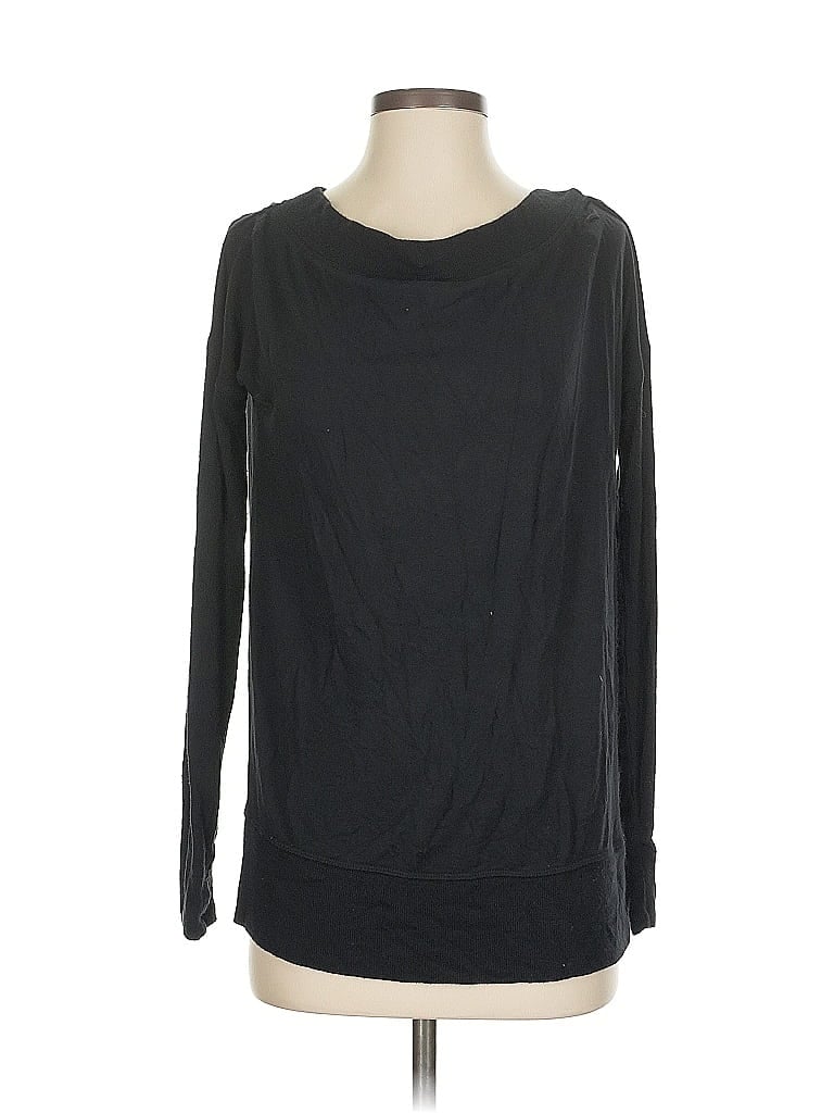 Click to view more detailed imagery on our partner's website Pre-owned Athleta Pullover Sweater In Black