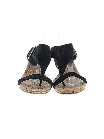 Donald J Pliner Sandals (view 2)