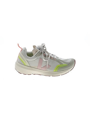 VEJA Sneakers (view 1)