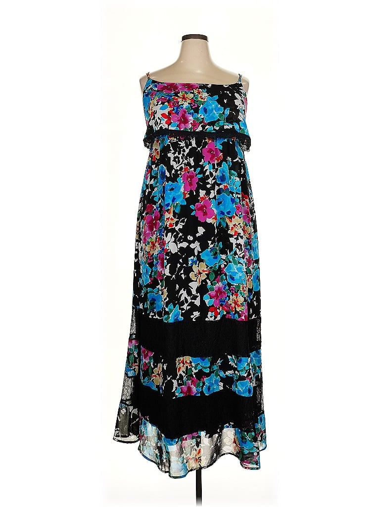 Pre-owned Torrid Cocktail Dress In Black