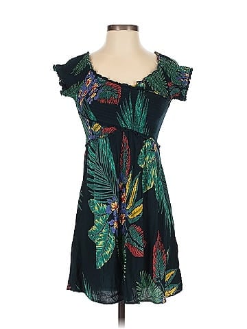 Patrons of Peace Casual Dress (view 1)
