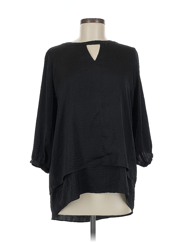Click to view more detailed imagery on our partner's website Pre-owned Chico's 3/4 Sleeve Blouse In Black