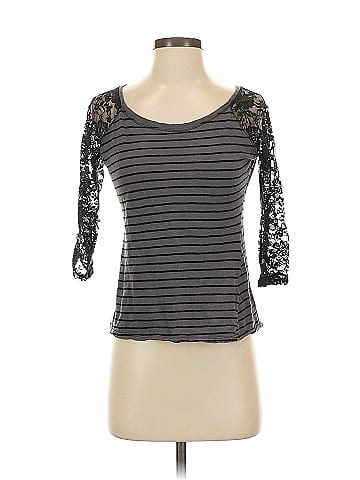 Delia's 3/4 Sleeve T-Shirt (view 1)