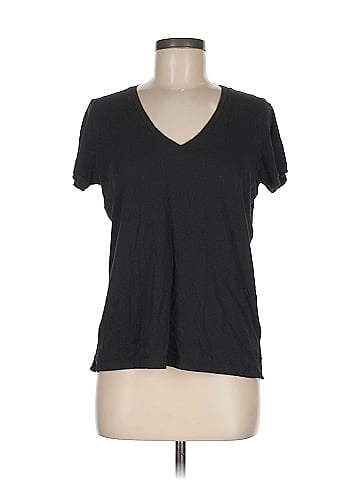 Victoria's Secret Short Sleeve T-Shirt (view 1)