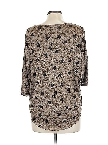 Olivia Blu Pullover Sweater (view 2)