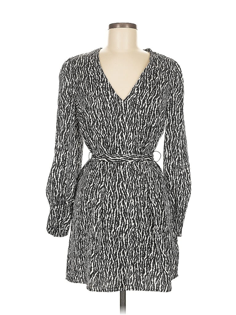Click to view more detailed imagery on our partner's website Pre-owned H&m Casual Dress In Gray