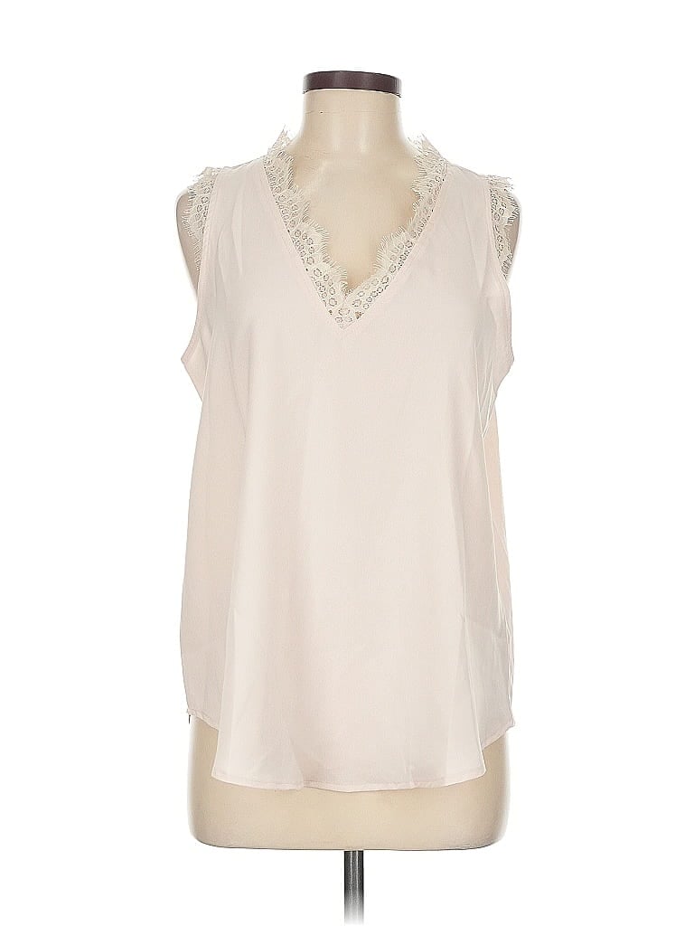 UNBRANDED Pre-owned Sleeveless Blouse In White